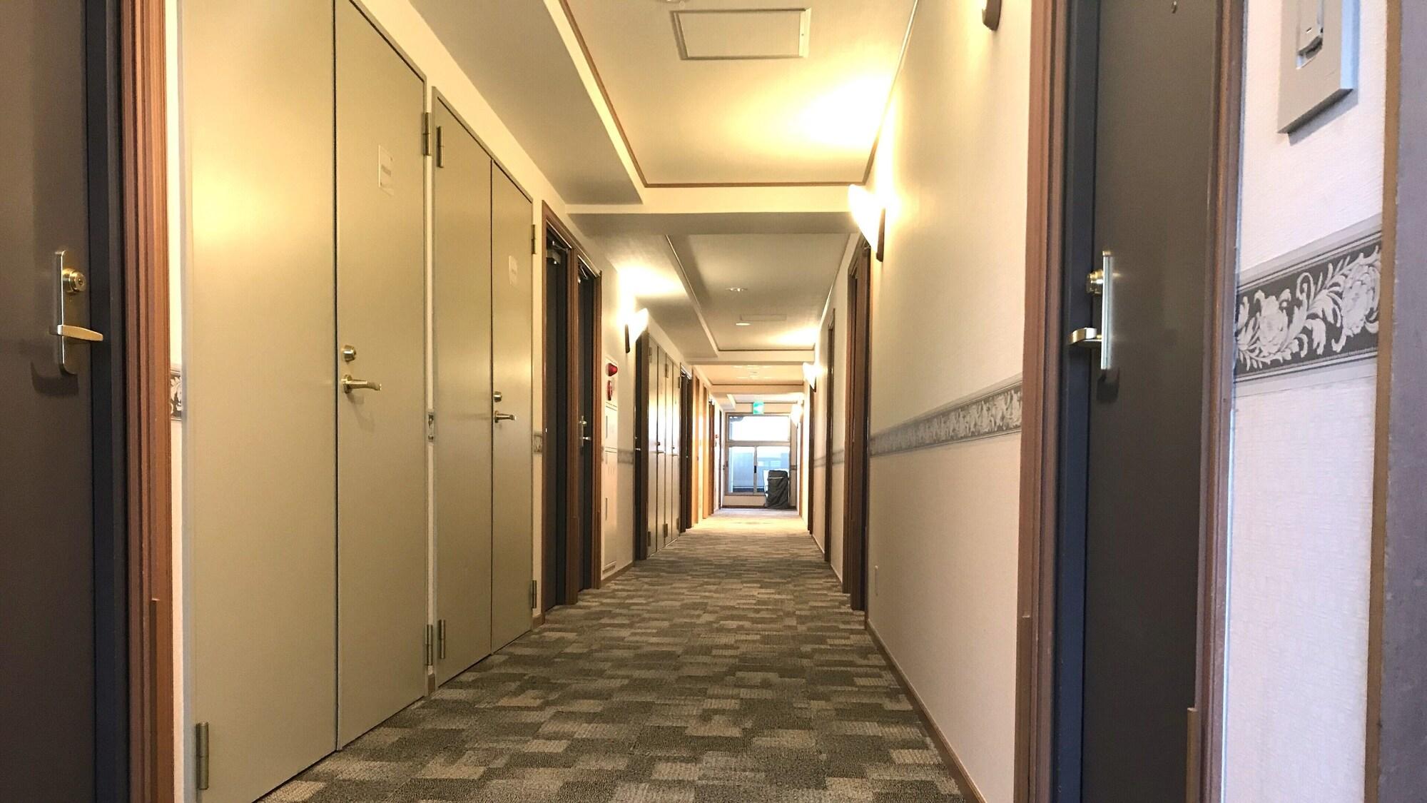 Toyoko Inn Hiroshima Heiwa-Odori Exterior foto
