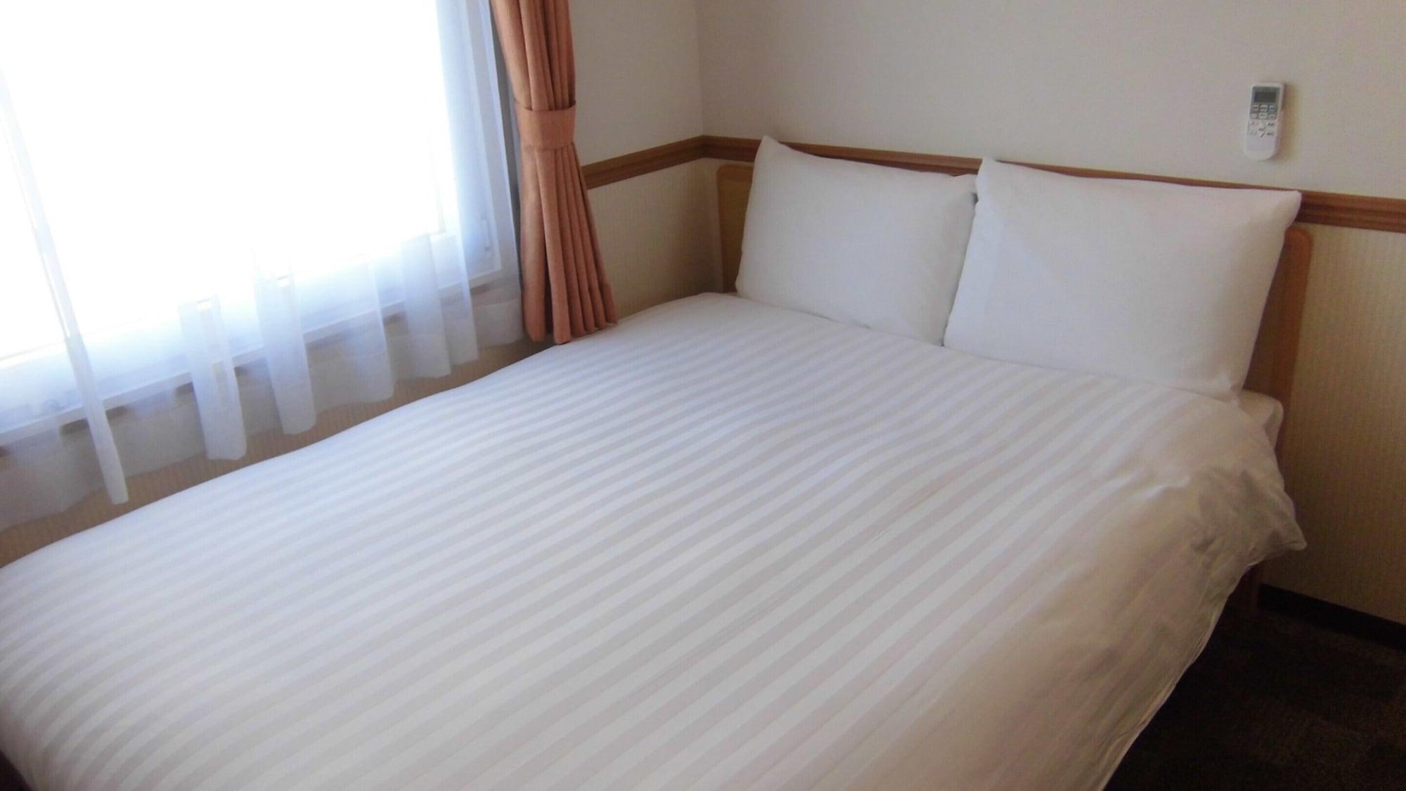 Toyoko Inn Hiroshima Heiwa-Odori Exterior foto